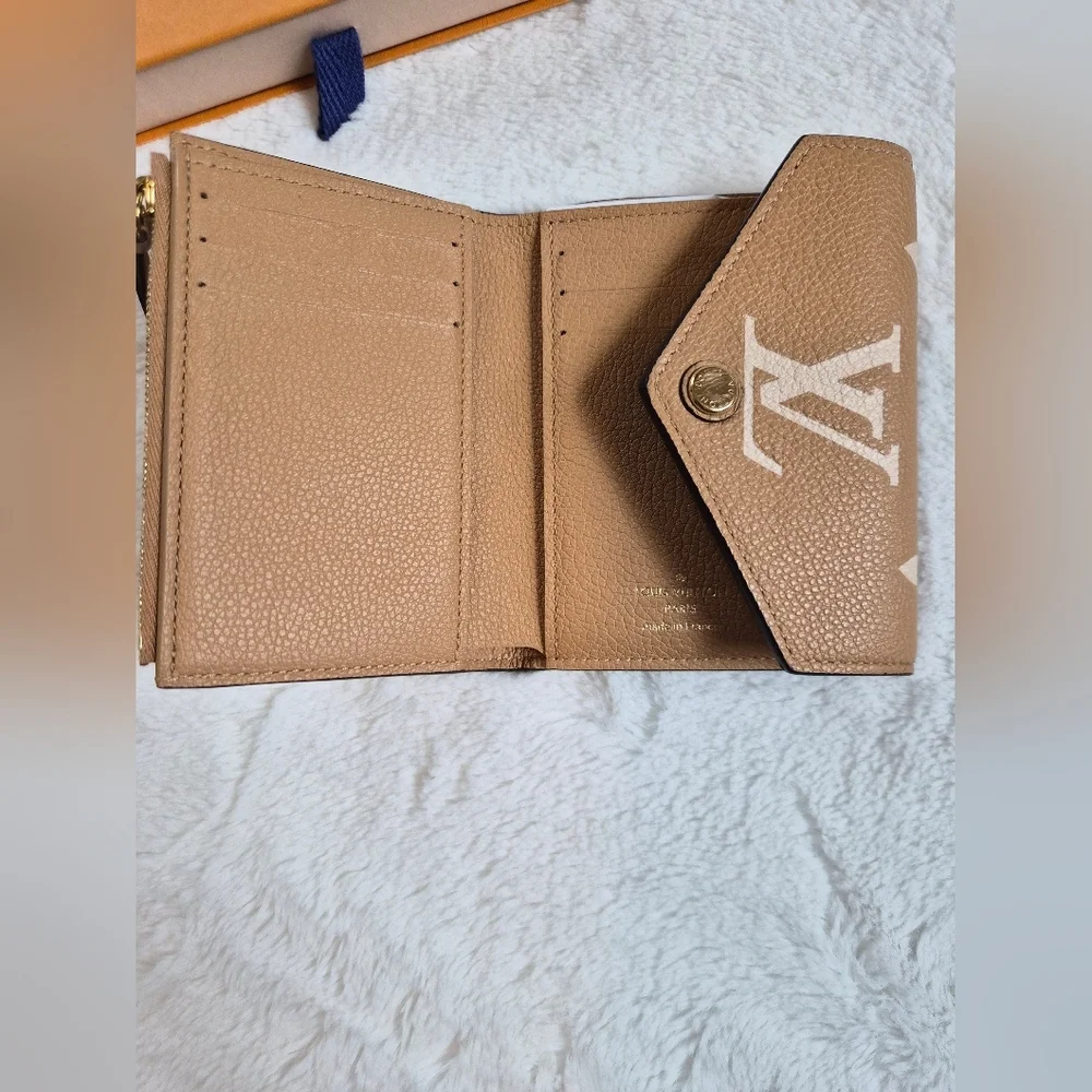 Louis Vuitton Victorine Wallet Arizona Bicolor Empreinte M80968
